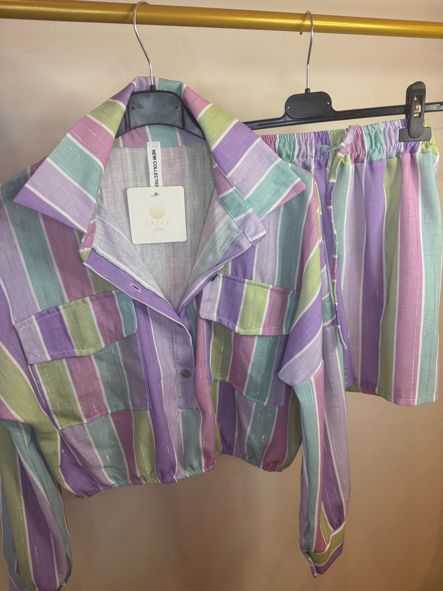 Pastel set blouse met short
