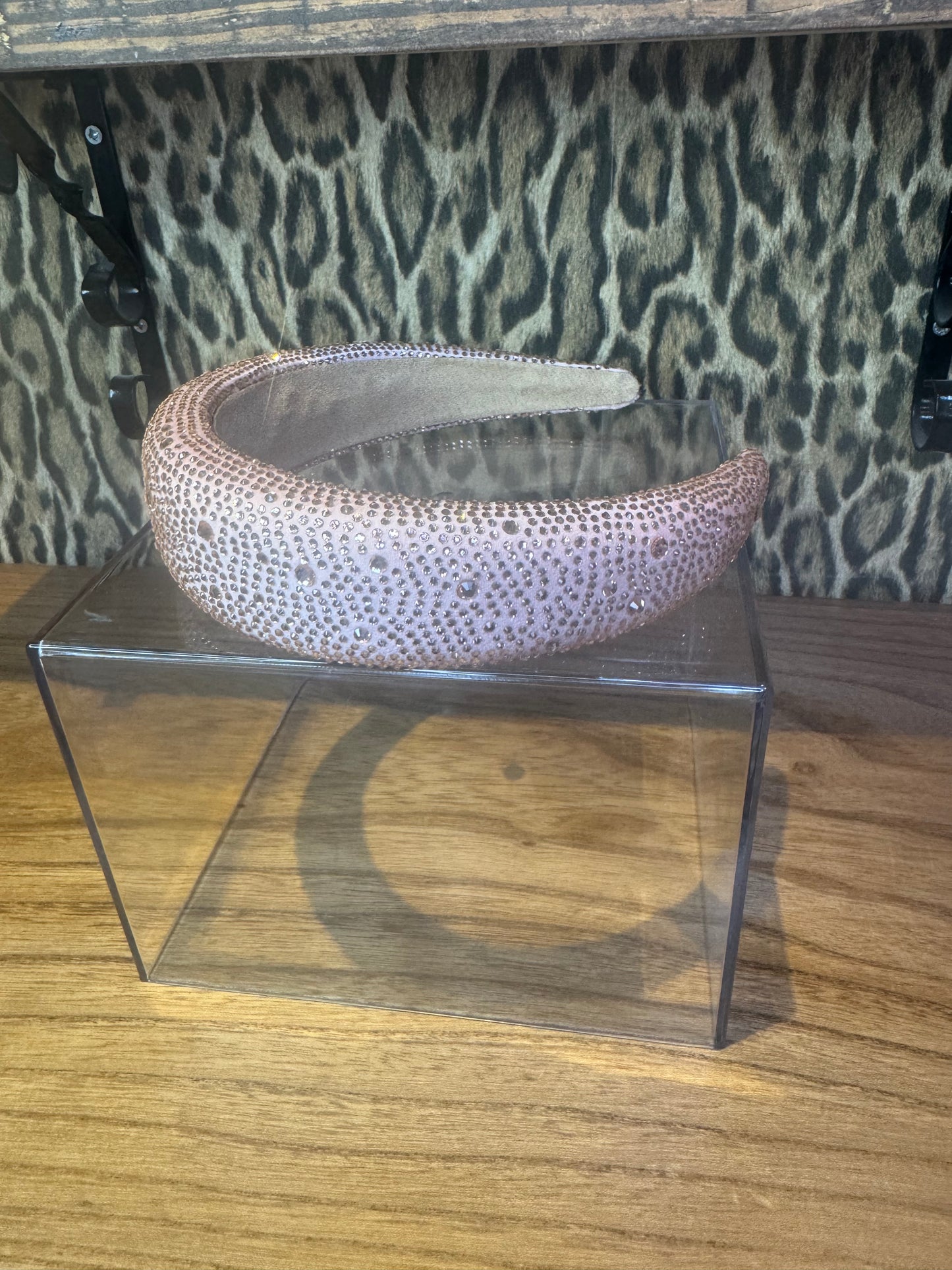Lichtroze rhinestone haarband