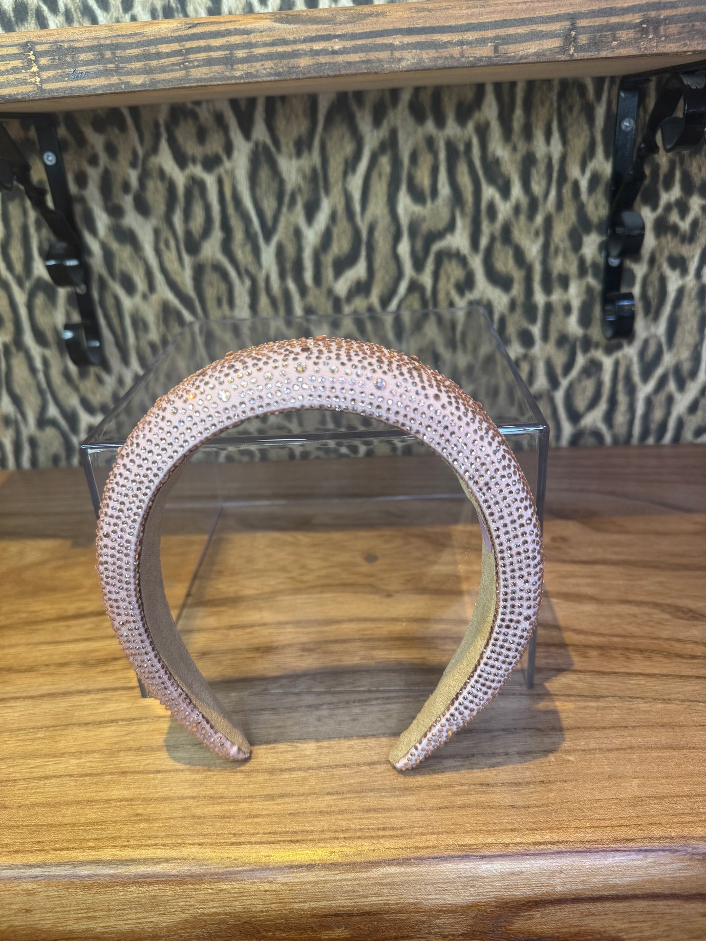 Lichtroze rhinestone haarband