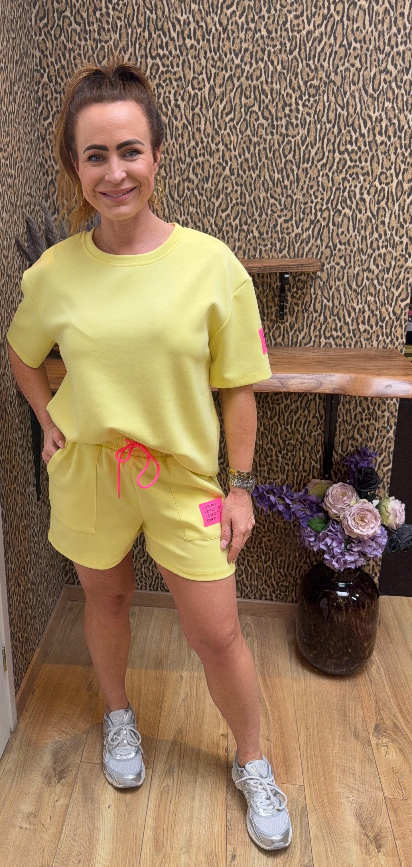 Set “Casual Glow” – Geel