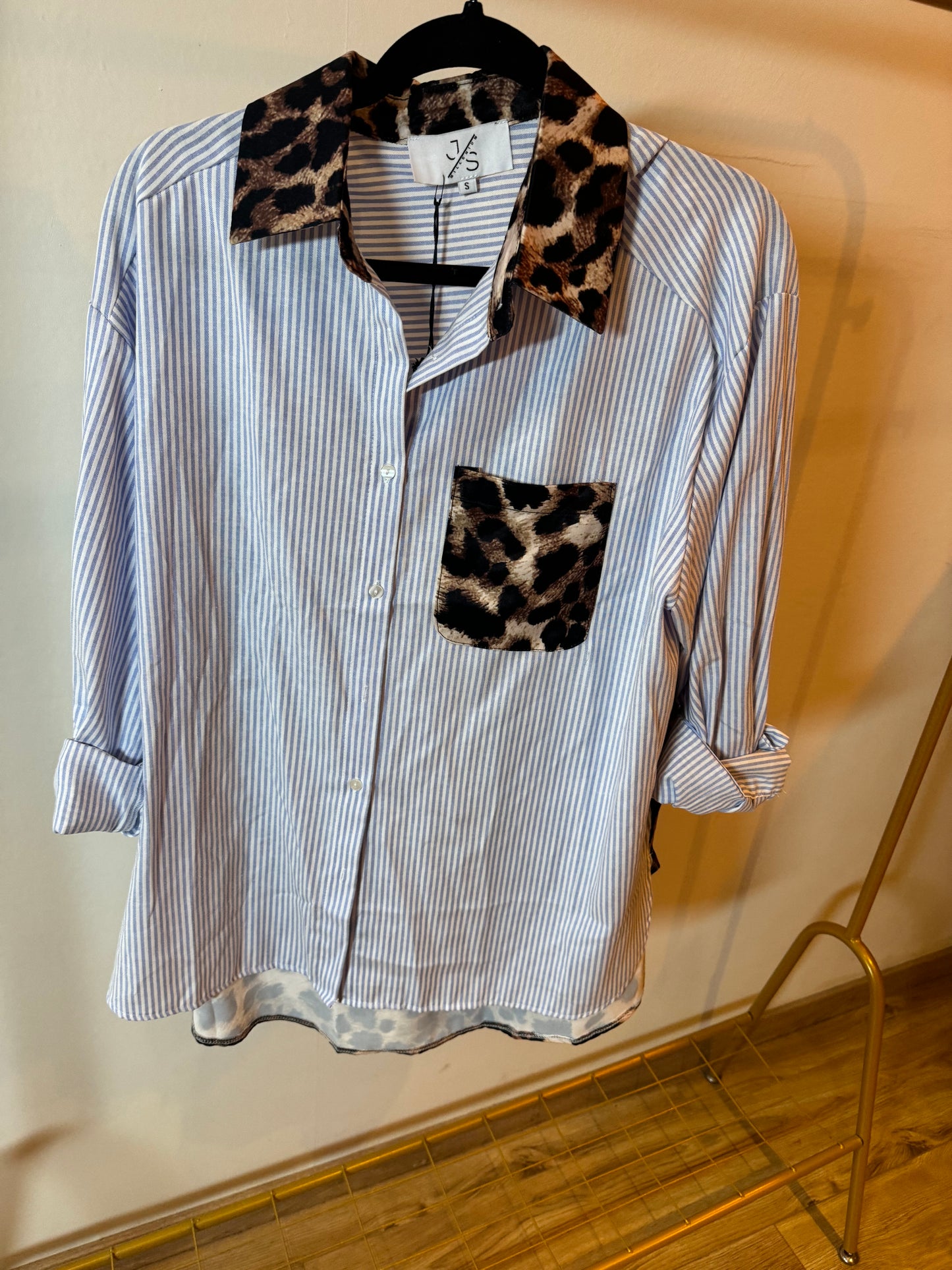 Leopard striped blouse