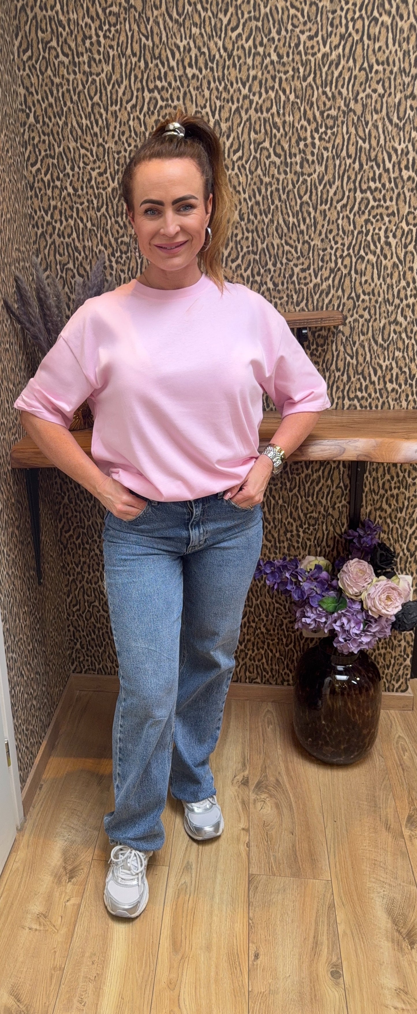 Coffee in Paris t-shirt pink