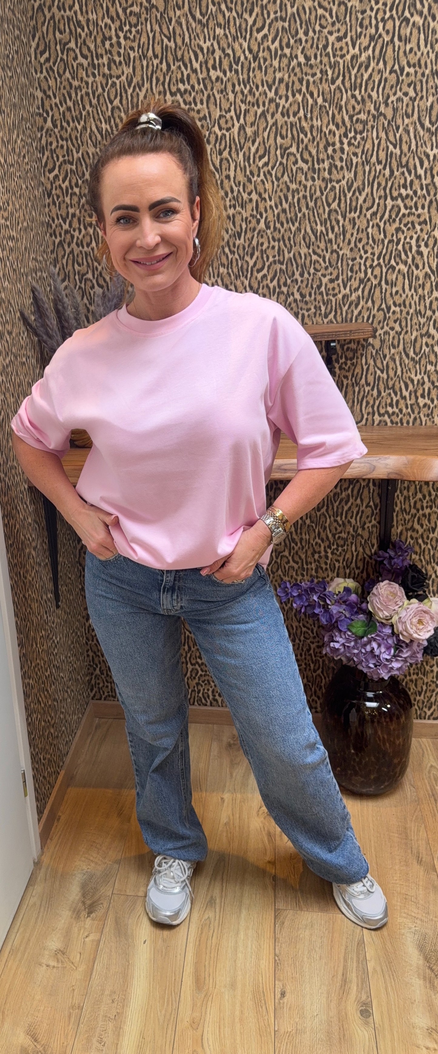 Coffee in Paris t-shirt pink