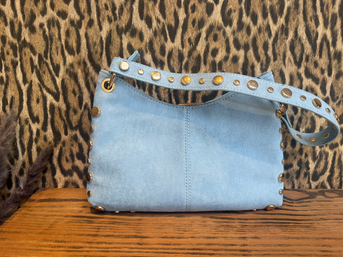 Tas “Studded Chic” – Lichtblauw
